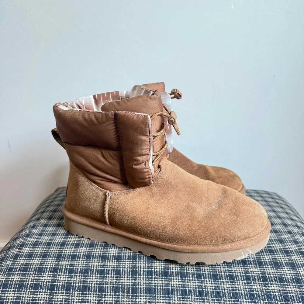 UGG Classic Maxi Toggle Puffer Suede Winter Boots Size 8 Chestnut Brown
